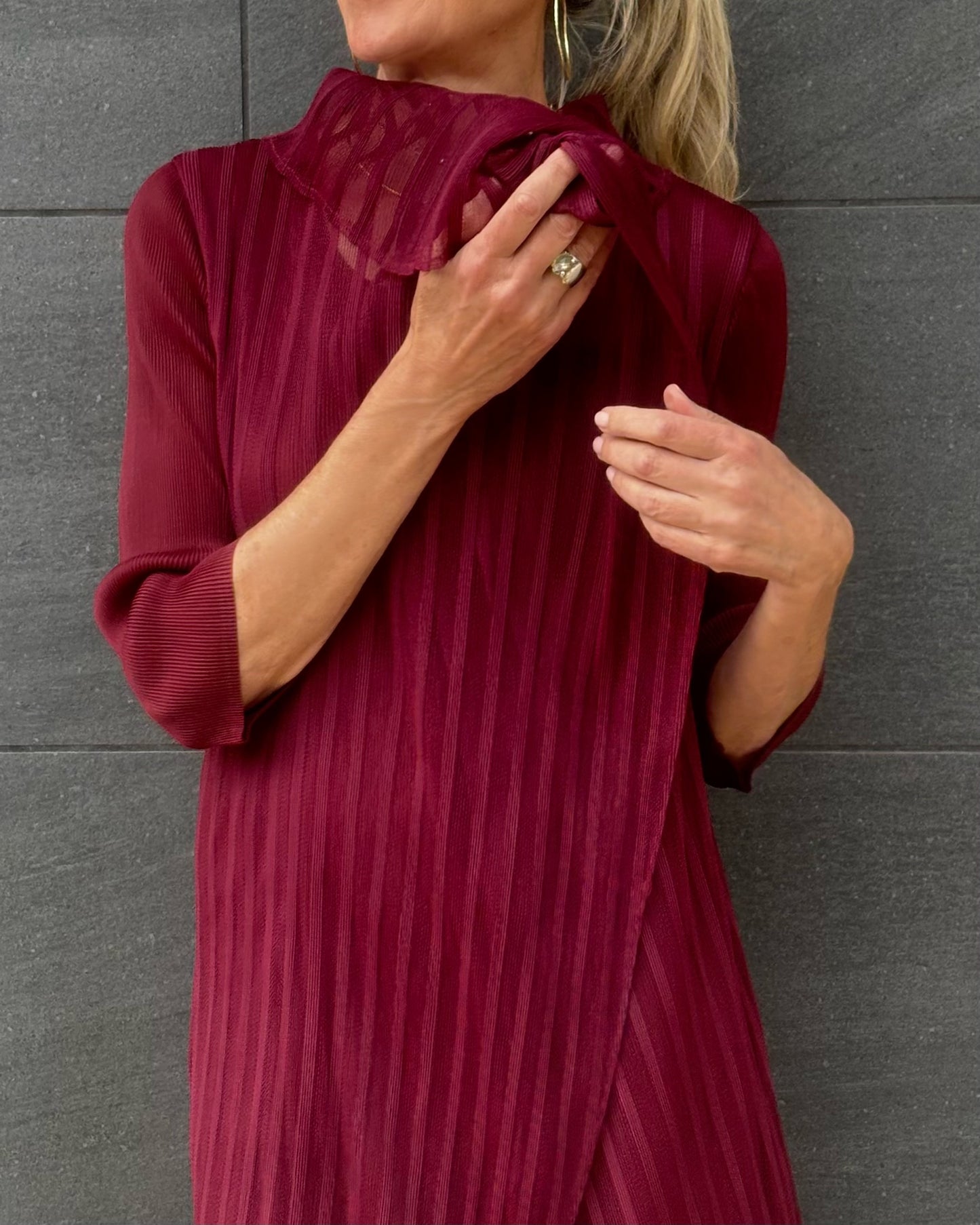Vestido plisado MEI - TO2507 - elisabetolive