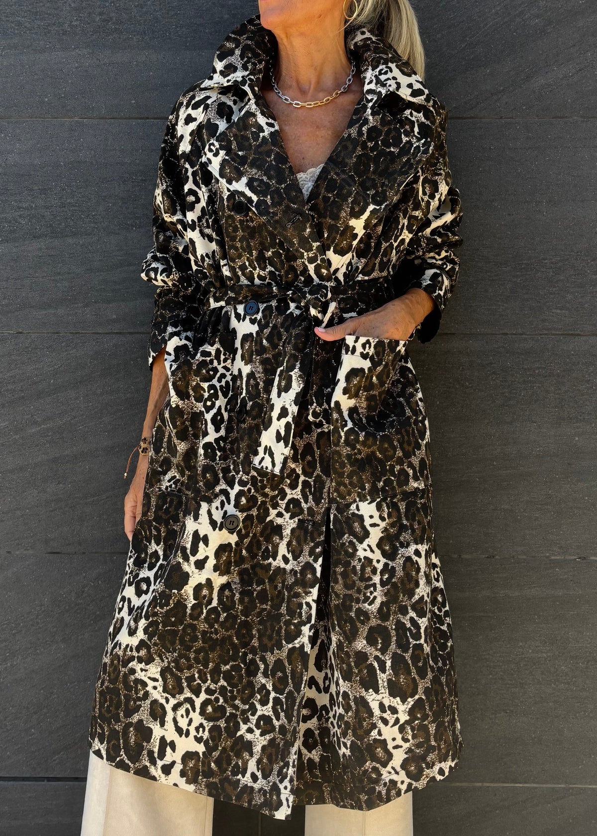 Gabardina GIA animal print