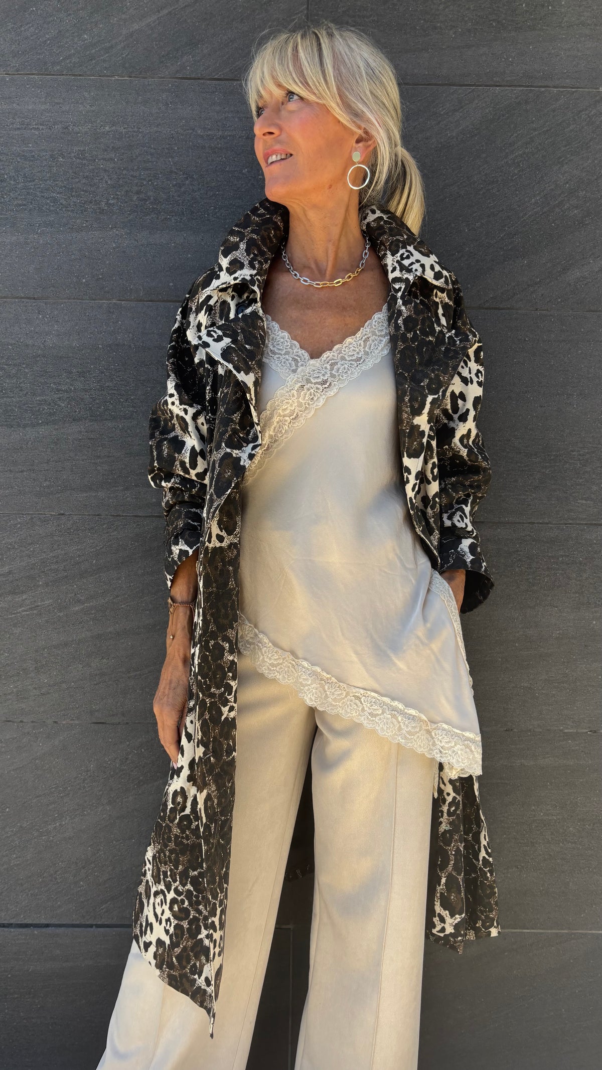 Gabardina GIA animal print