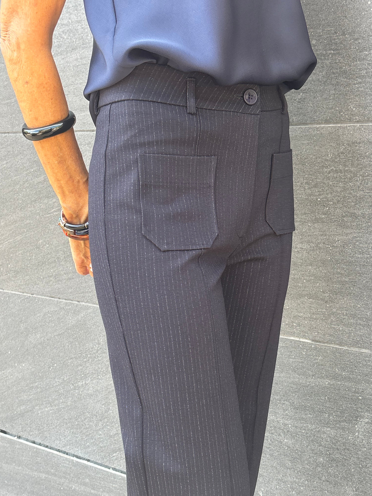 Pantalón modelo AMELINE
