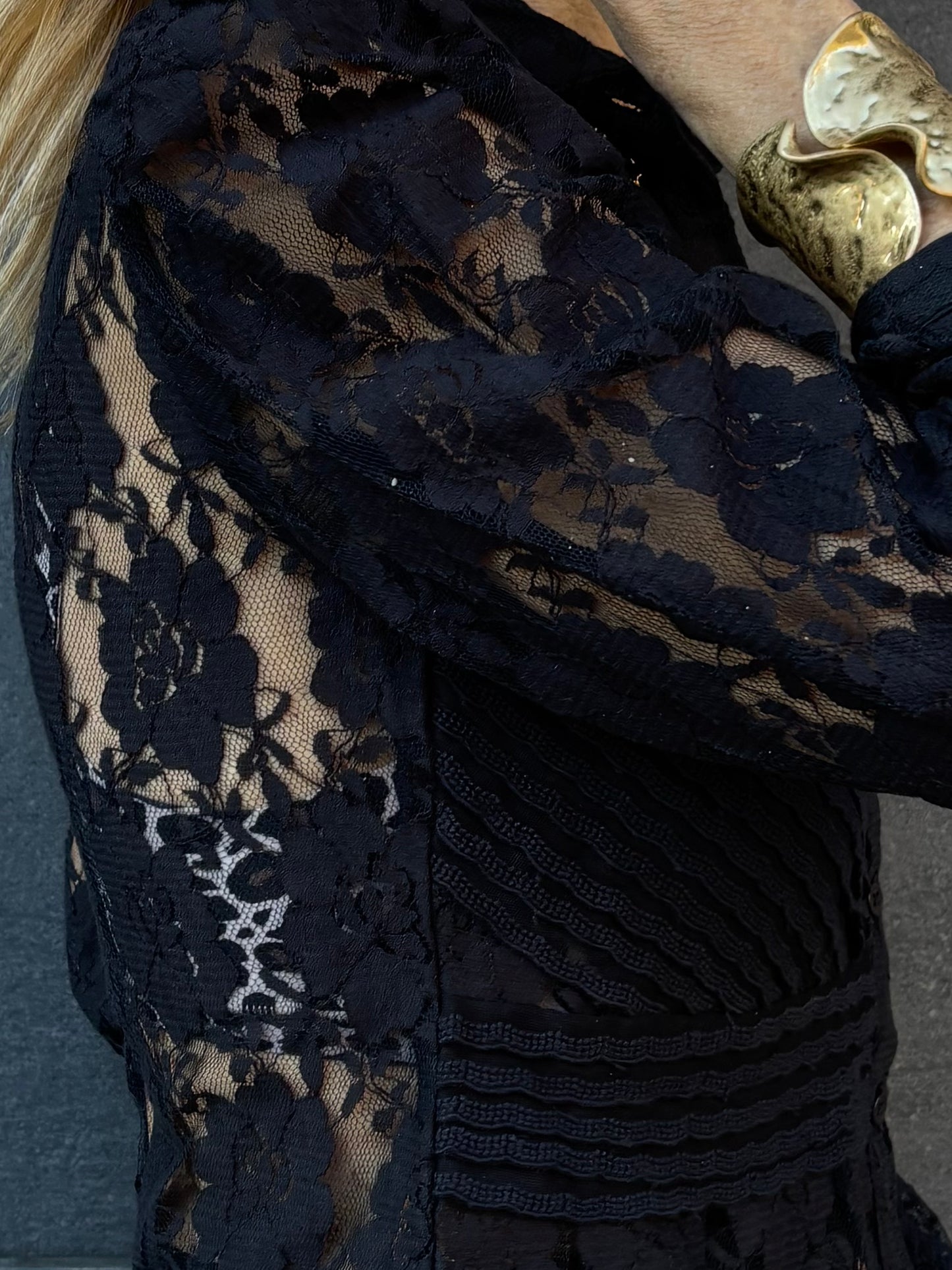 Blusa modelo ALINA -TO2605