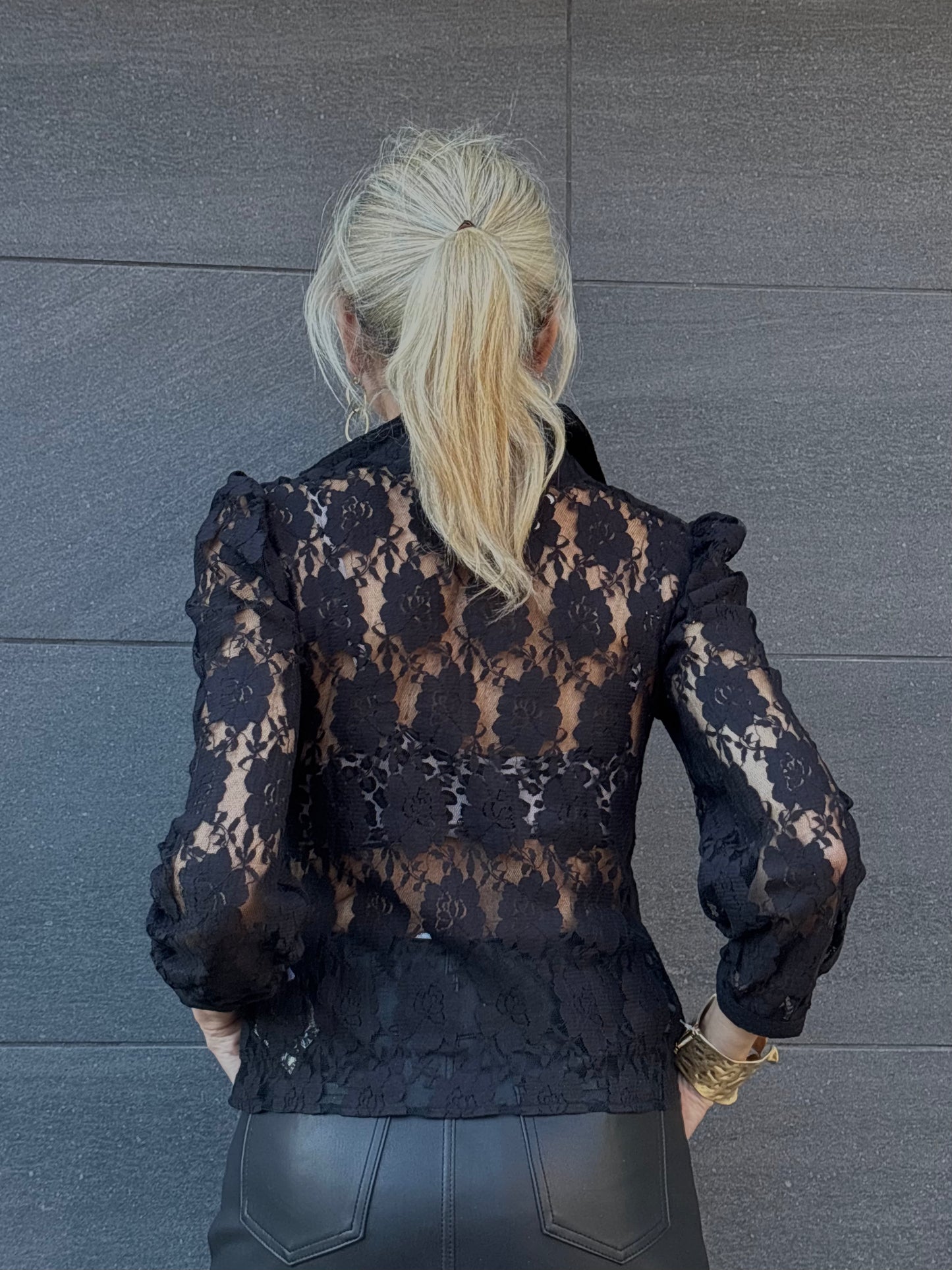 Blusa modelo ALINA -TO2605