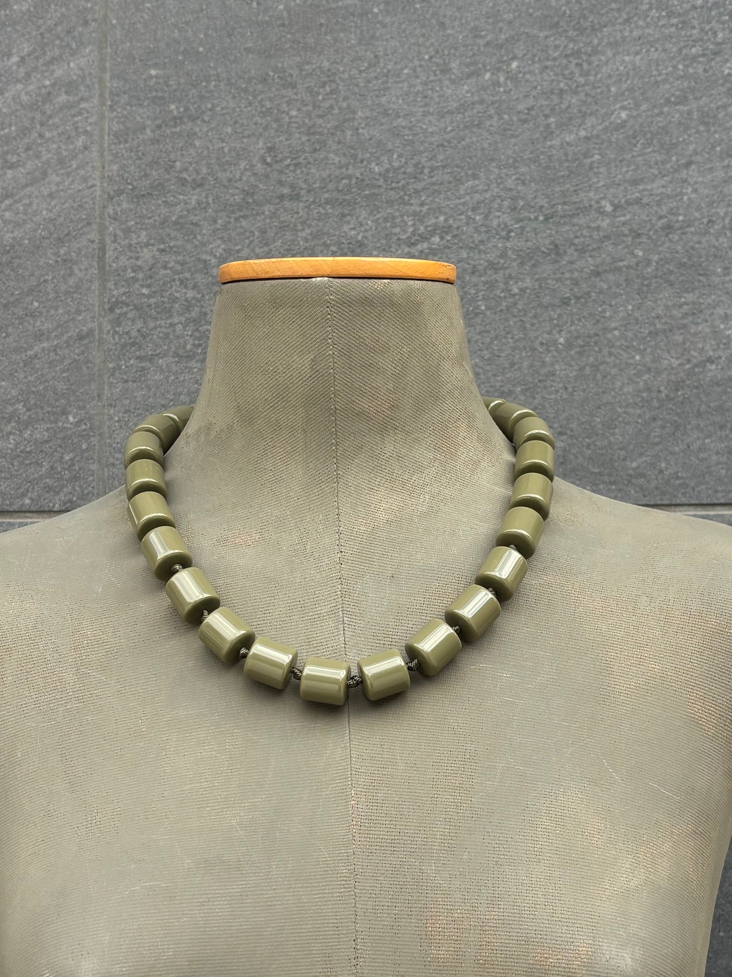 Collar KAREY -TO24CJ