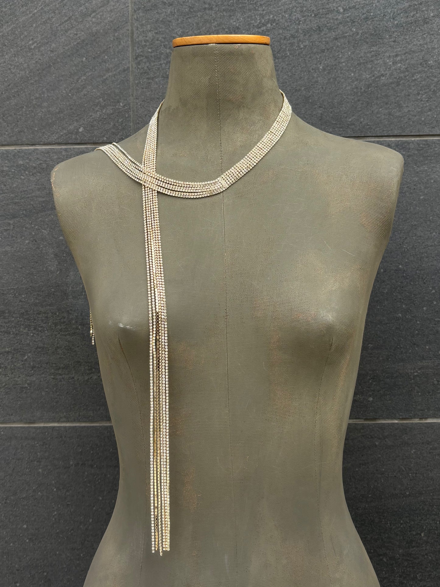Collar DESIRE -TO25 CJ