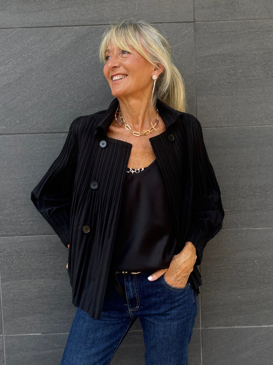 Chaqueta Plisada LOU - elisabetolive