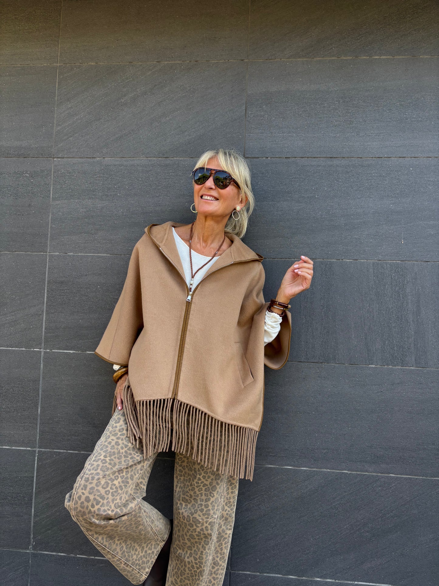 Poncho de flecos CAMILA