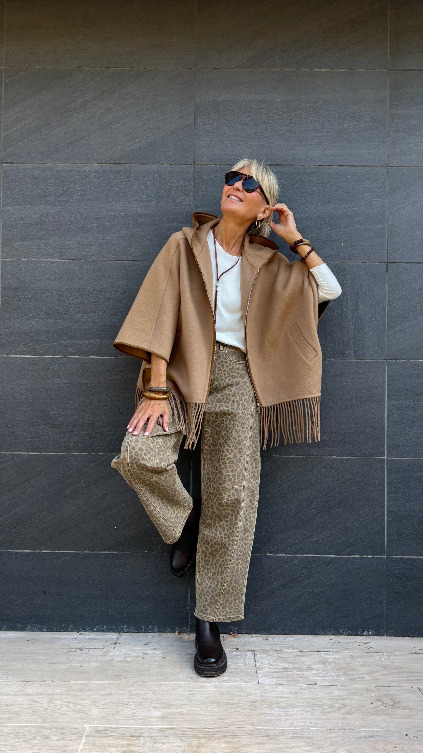 Poncho de flecos CAMILA