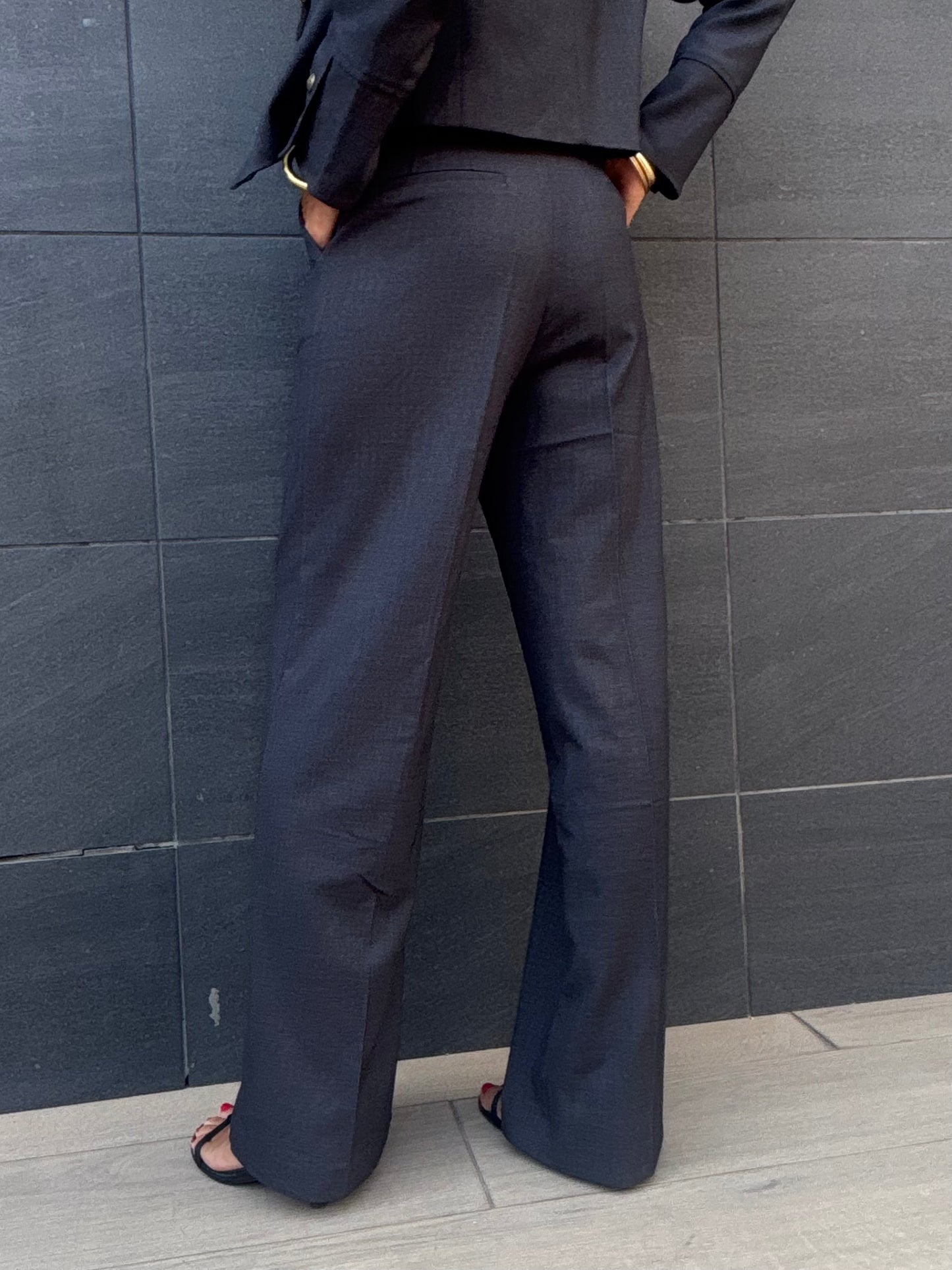 Pantalón modelo CHIARA